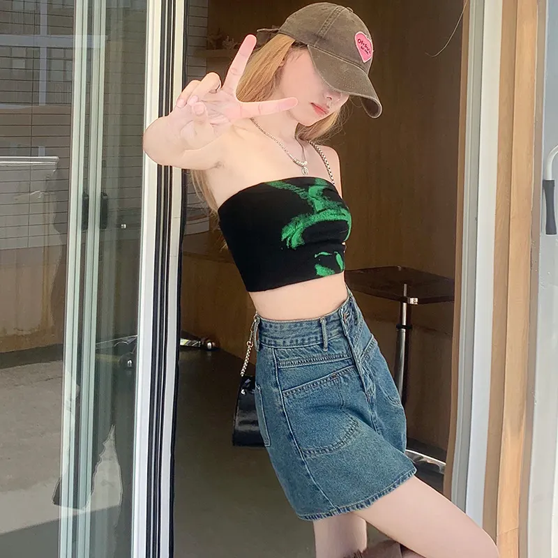 Vintage High-Waisted Denim A-Line Mini Skirt