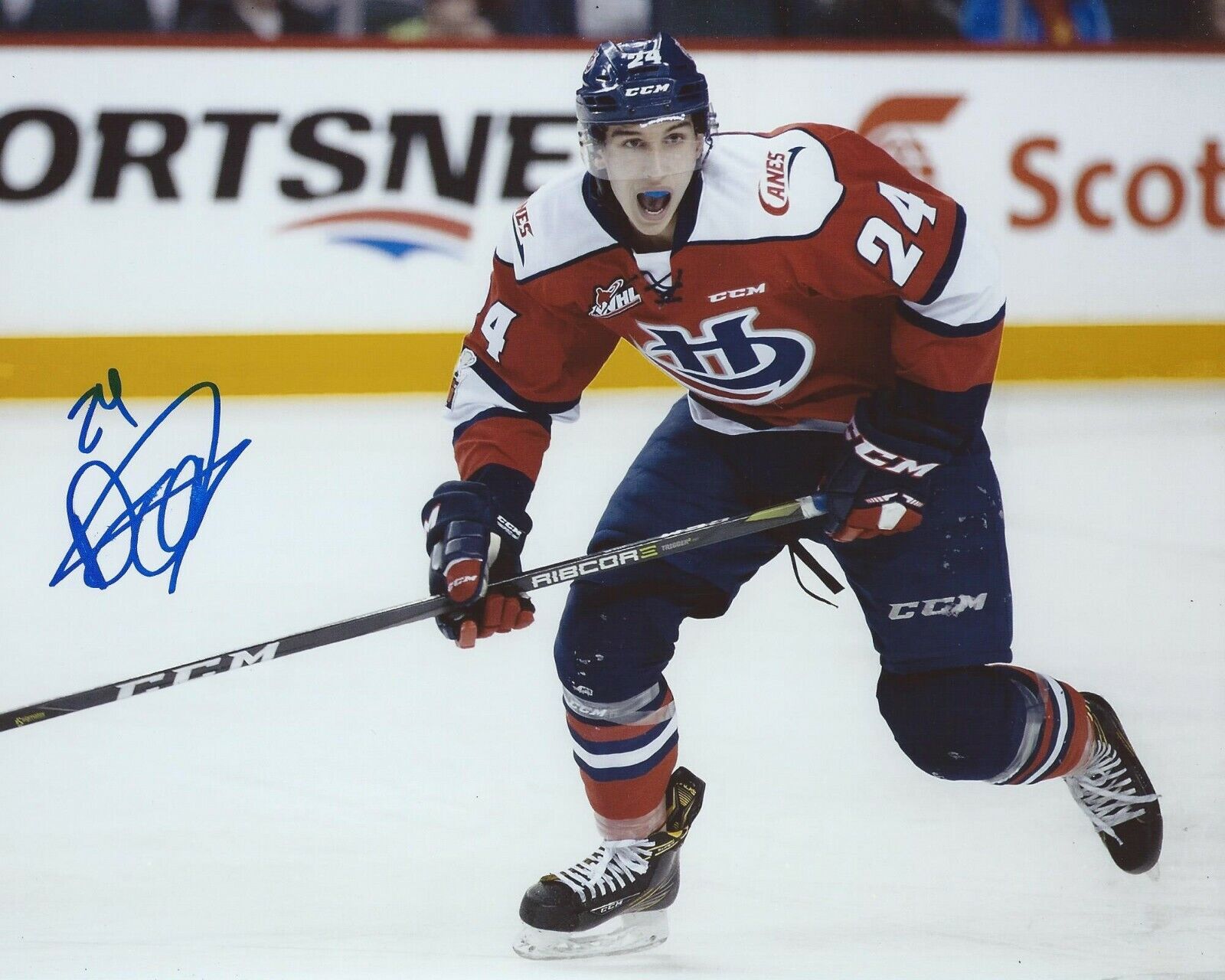 Dylan Cozens Signed 8x10 Photo Poster painting Lethbridge Hurricanes Autographed COA C