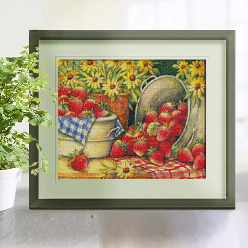【Xiaobai Brand】Strawberries And Small Flowers Full 14CT Pre-stamped Canvas(50*42cm) 90 Colors Cross Stitch