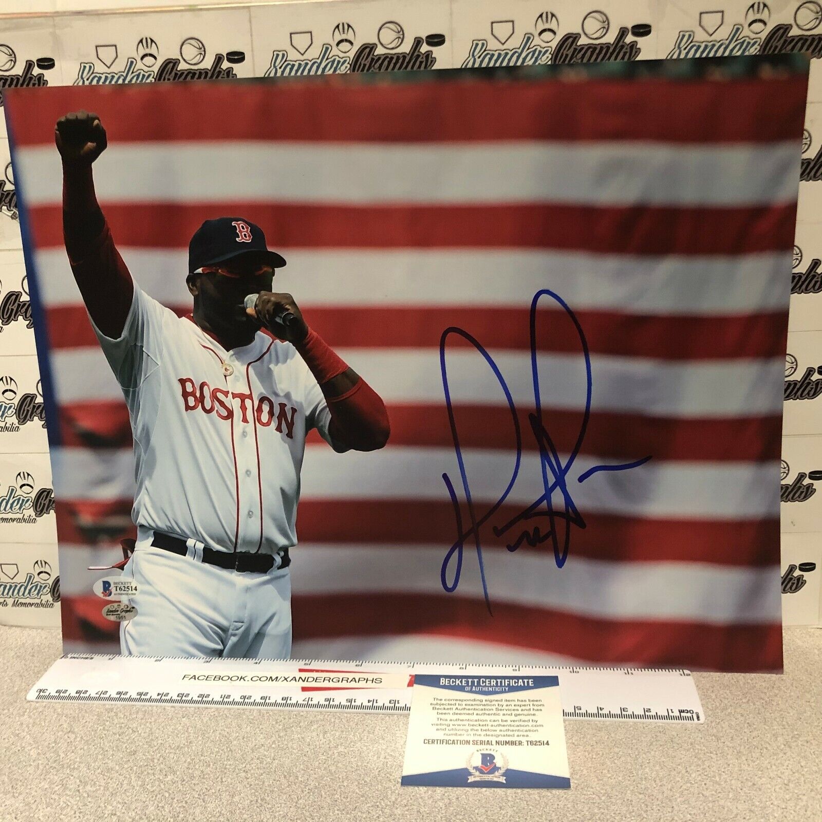 DAVID ORTIZ BIG PAPI SIGNED AUTOGRAPHED BASEBALL 11X14 Photo Poster painting-BECKETT BAS COA MLB