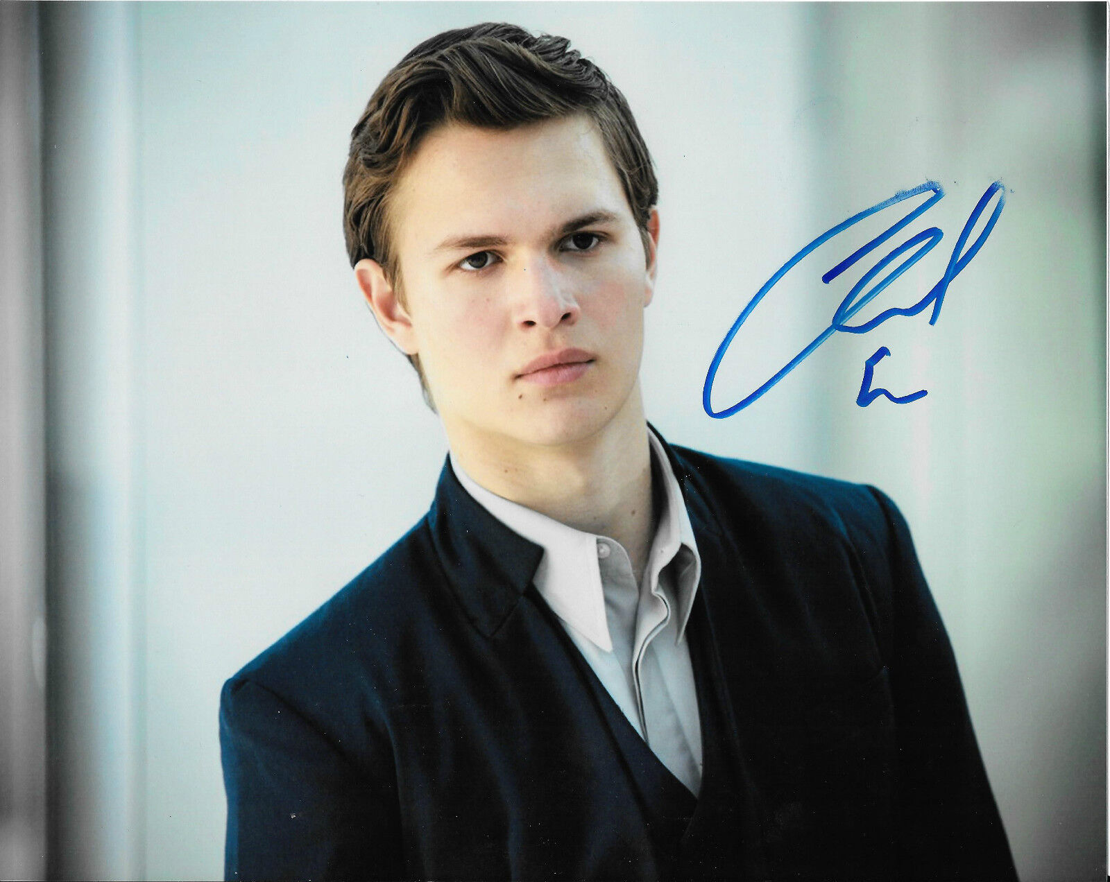 GFA Divergent Movie * ANSEL ELGORT * Signed 8x10 Photo Poster painting AD3 COA