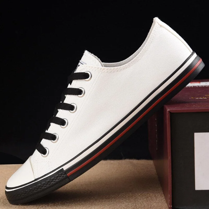 Fashion Brand Shoes Men Canvas Shoes Low top Breathable Cloth Footwear Mens Casual Shoes Classic White Black K299