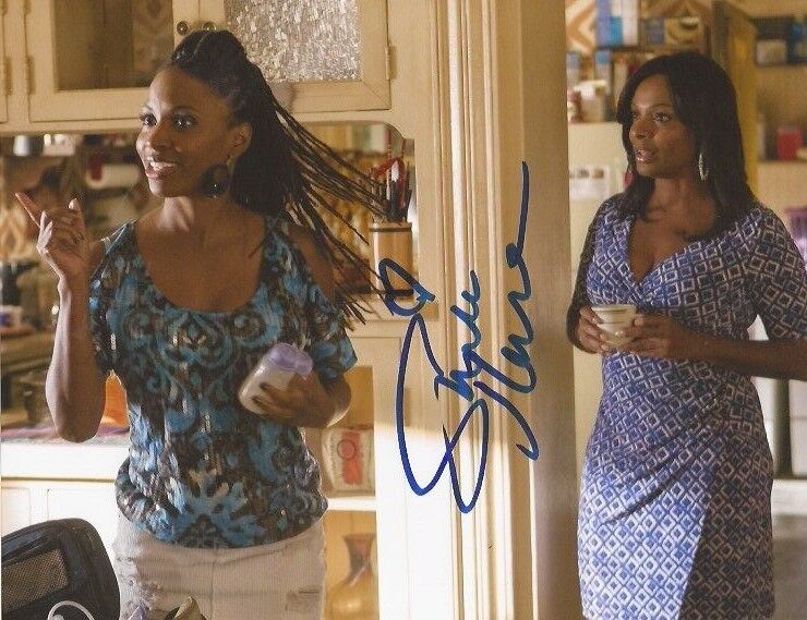 Shanola Hampton signed Shameless 8x10 Photo Poster painting Veronica Fisher autographed Proof 9