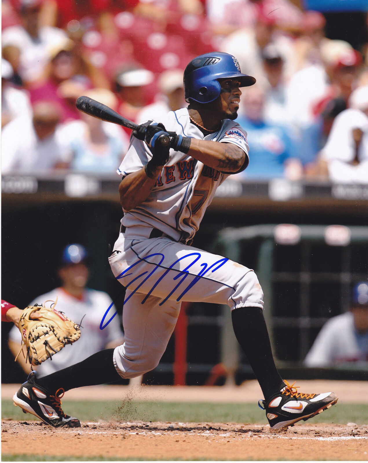 JOSE REYES NEW YORK METS ACTION SIGNED 8x10