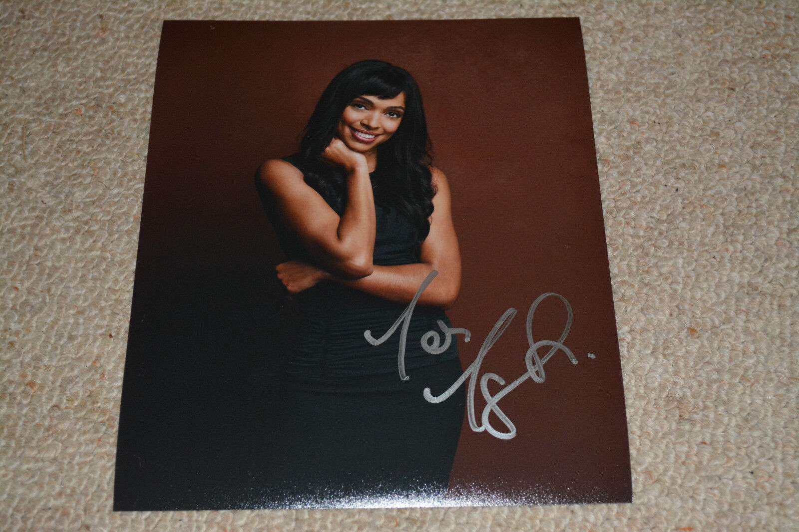 TAMARA TAYLOR signed autograph In Person 8x10 (20x25 cm) BONES