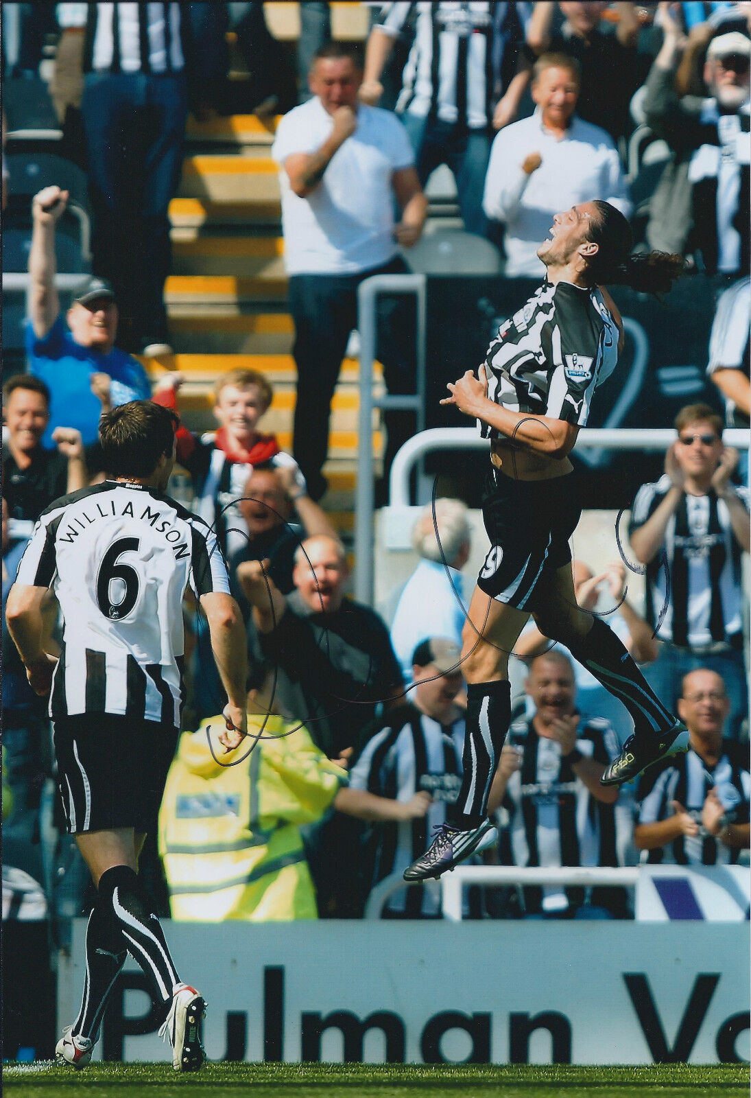 Andy CARROLL GENUINE SIGNED Autograph 12x8 Photo Poster painting AFTAL Newcastle United