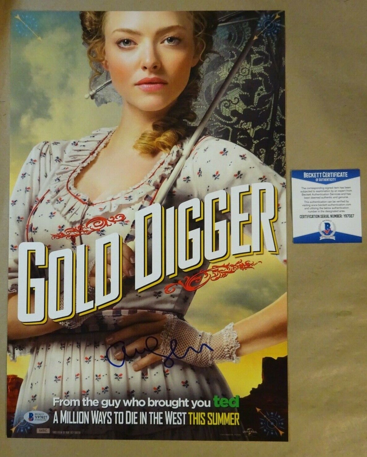Signed AMANDA SEYFRIED - A MILLION WAYS TO DIE IN THE WEST Photo Poster painting 11x17