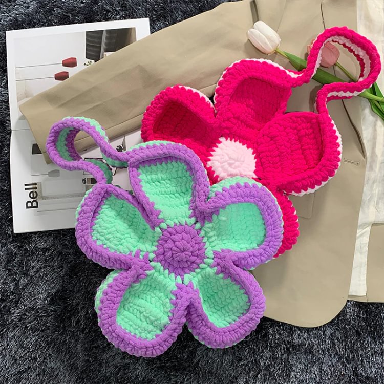 flower shaped crochet bag
