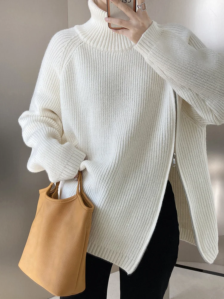 Niche Design Slant Zipper Turtleneck Sweater