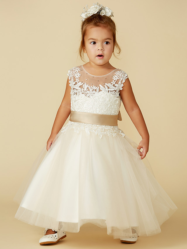Daisda Sleeveless Jewel Neck Ball Gown Flower Girl Dress Lace Tulle With Belt  Buttons  Beading