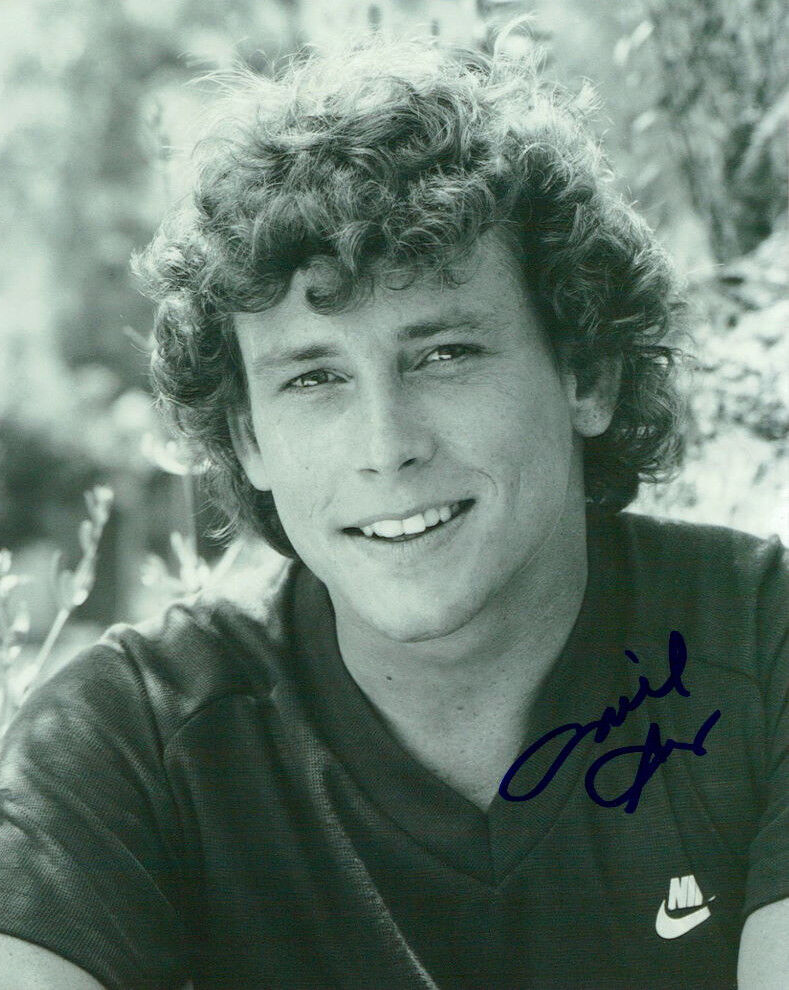 Willie Aames (Eight Is Enough) signed authentic 8x10 Photo Poster painting COA