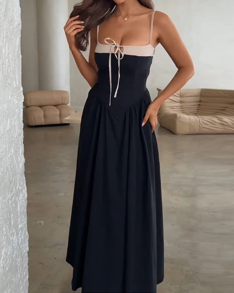 Sleeveless waist solid color dress
