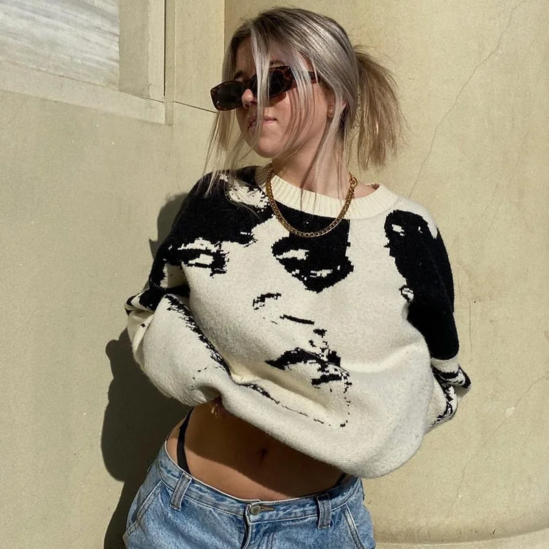 Gothic Women Knitted Sweater Portrait Print Pullover Long Sleeve Round Neck Loose Jumper Y2K Fashion Vintage Knitwear Streetwear