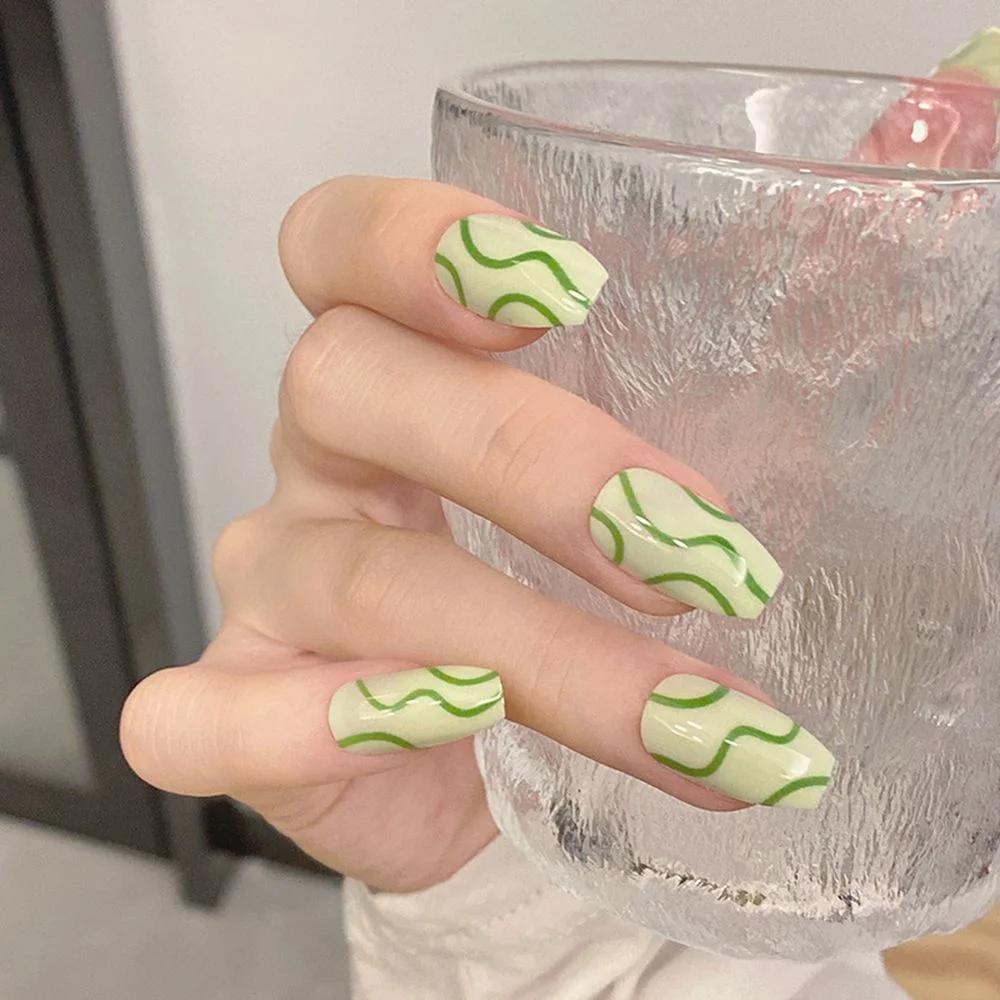 24pcs Green Yin Yang Eight Trigrams False Nails Flat Head Coffin Fake Nails Small Fresh Full Cover Artificial Press On Nail-Nail Inspo