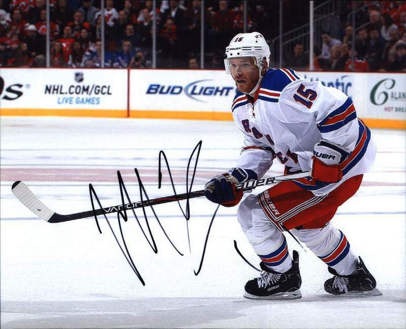 Jeff Halpern signed NHL hockey 8x10 Photo Poster painting W/Cert Autographed A0001
