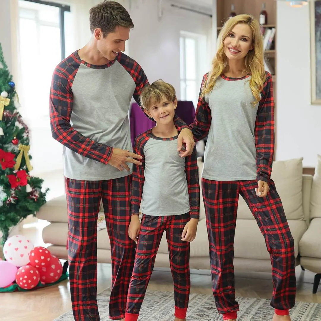 Merry Christmas Red&Black Plaid Pattern Raglan Sleeve Grey Top With Pants Matching Pajamas
