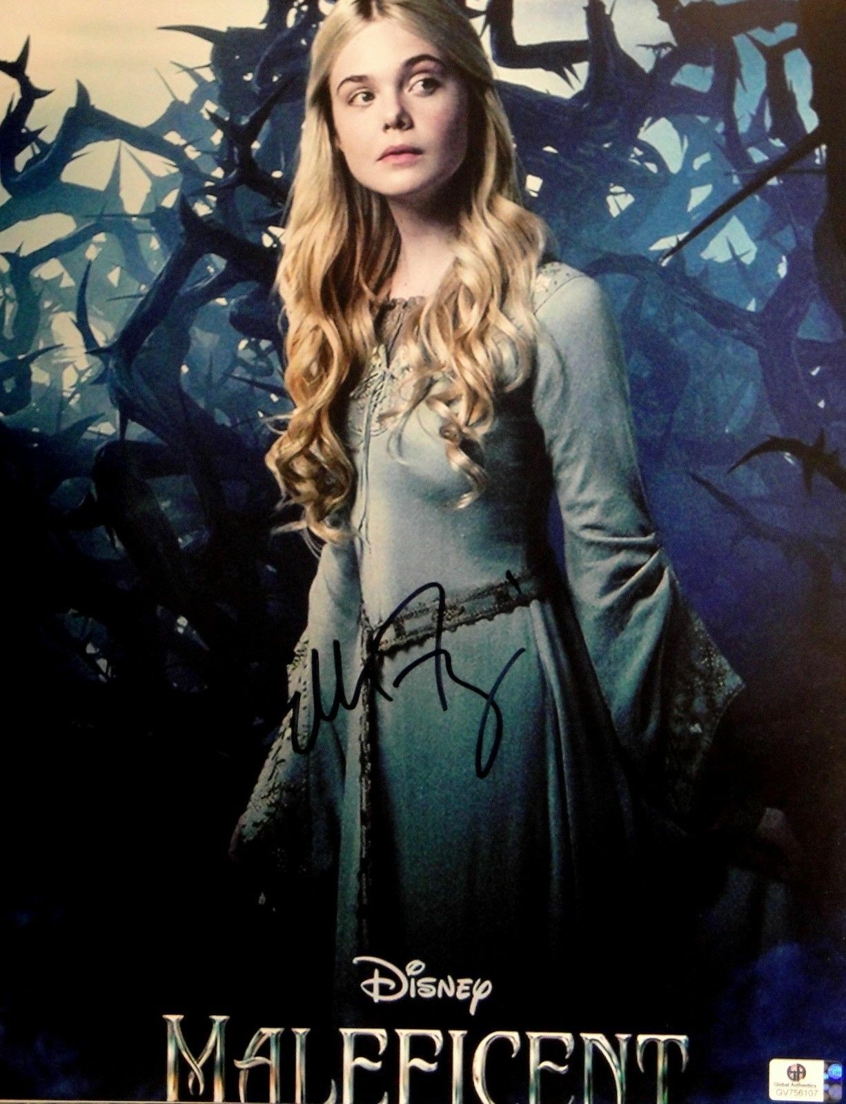 Elle Fanning Hand Signed Autographed 11x14 Photo Poster painting Maleficent JSA U16286