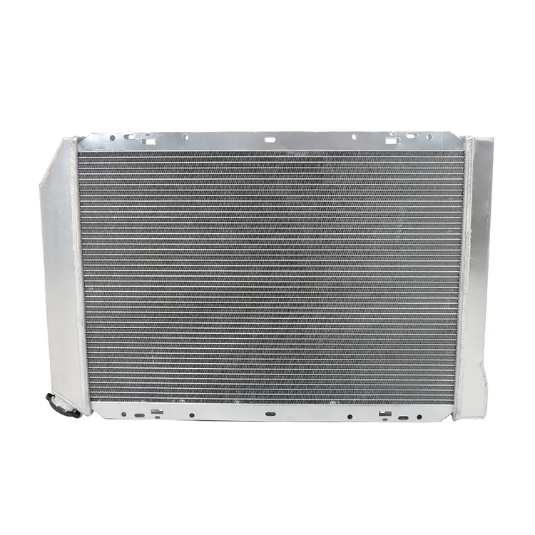 Silscvtt 3 Row Aluminum Radiator Replacement for Ford F100 F150 F250 F350 Bronco 5.0L 5.8L 7.5L V8 1980-1984 CU561
