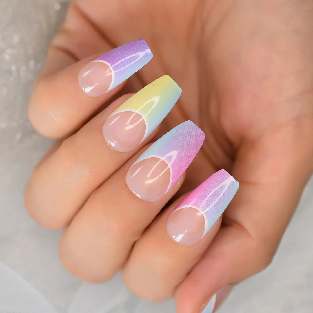 Pink Ombre Fake Nails Coffin Shape Medium Size Ladies Fingernails Natural French Faux Ongles 24 ct-Nail Inspo