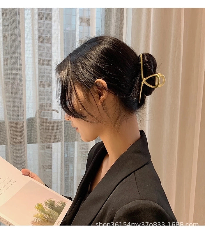 Casual Minimalist Women’s Star Solid Color Alloy Metal Hollow Out Hair Clip Hairpin Hair Claws