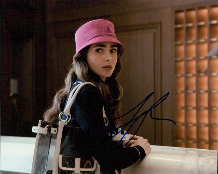 Lily Collins (Emily In Paris) signed 8x10 Photo Poster painting COA