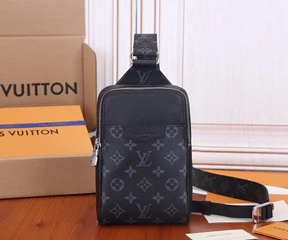Louis Vuitton Men