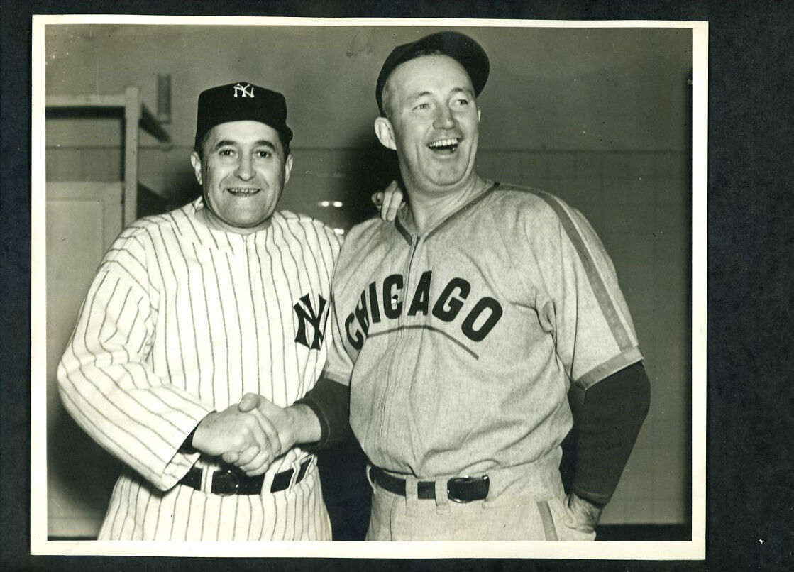 Joe McCarthy & Gabby Hartnett 1938 World Series Press Photo Poster painting Yankees vs Cubs