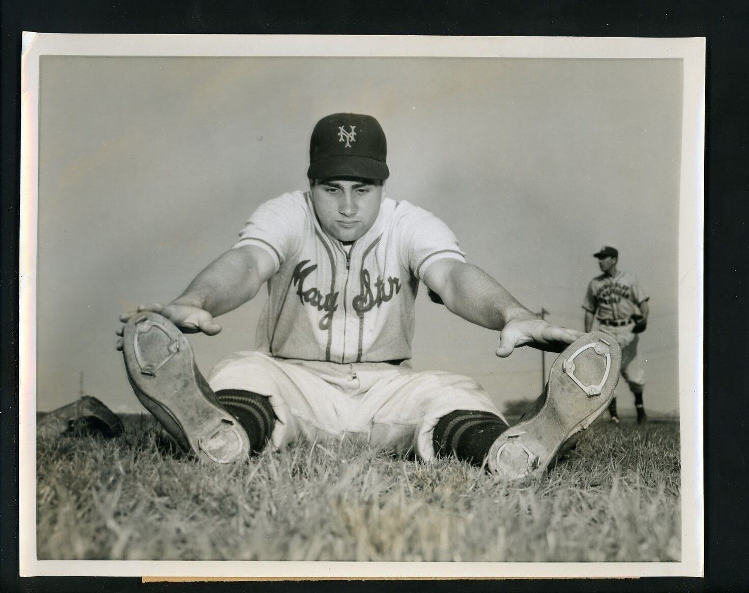 Joey Amalfitano Mary Star of the Sea 1954 Press Photo Poster painting New York Giants