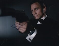 Daniel Craig (James Bond 007) signed 11X14 Photo Poster painting