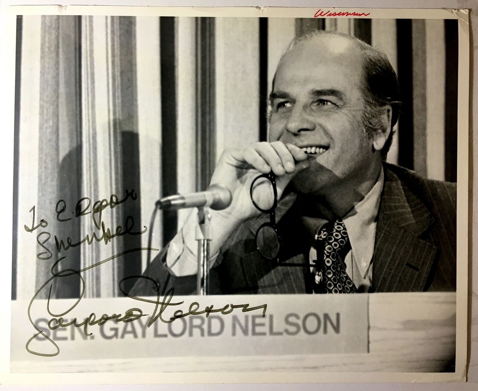 Gaylord Nelson Signed 8x10 Photo Poster painting Wisconsin Senator Autograph Auto