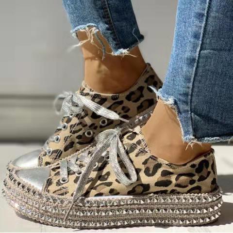  Casual Leopard Canvas Shoes