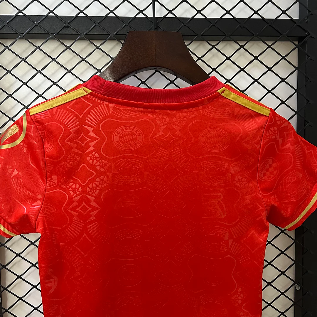 25/26 Bayern Munich 125th Anniversary Kids Kit Football Jersey Thai Quality