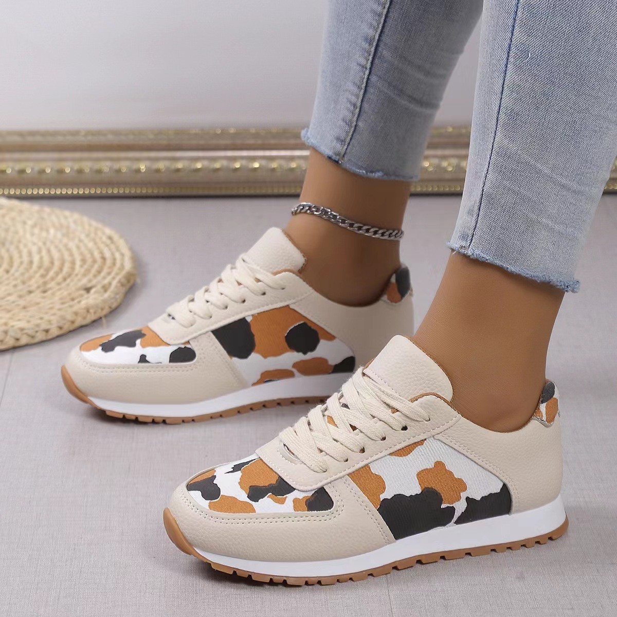 Fashoin Mature Women Sneakers Casual Flat Shoes