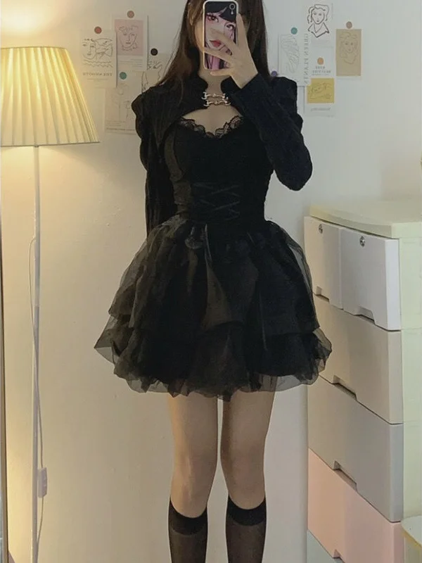 Gothic Dark Sleeveless Bandaged Mesh Tiered Lace-up Spaghetti Mini Dress Sets