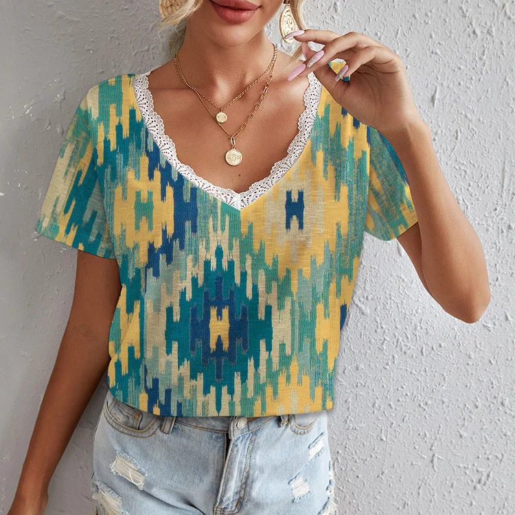 Women's Vintage Geometric Print Tee Casual Lace V-Neck T-Shirts