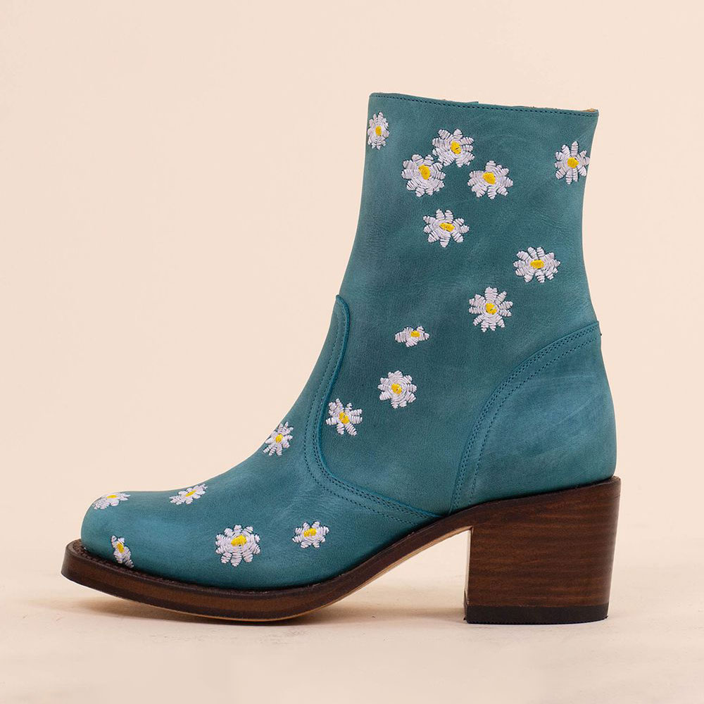 Stylish Floral Embroidered Block Heel Cowboy Ankle Boots in Teal