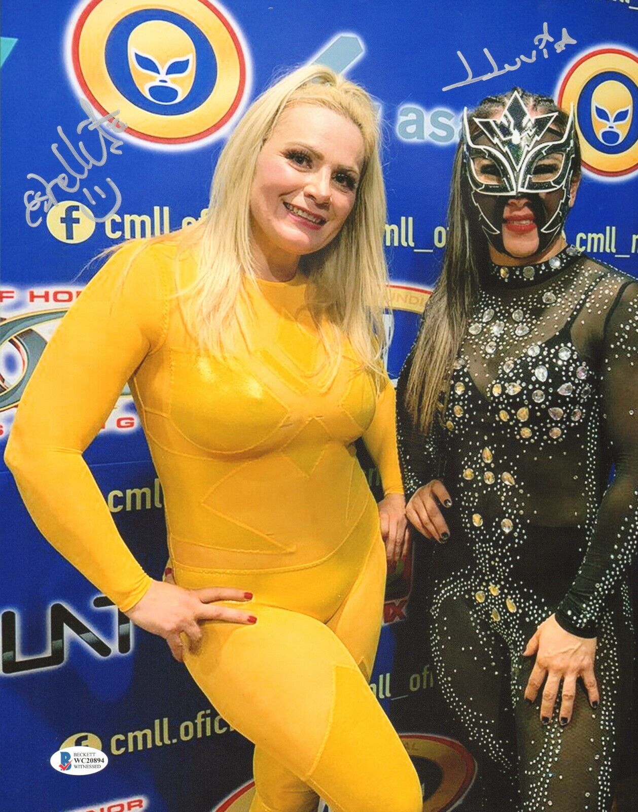 Lluvia & Estrellita Signed 11x14 Photo Poster painting BAS COA AAA CMLL Lucha Libre Autograph 94