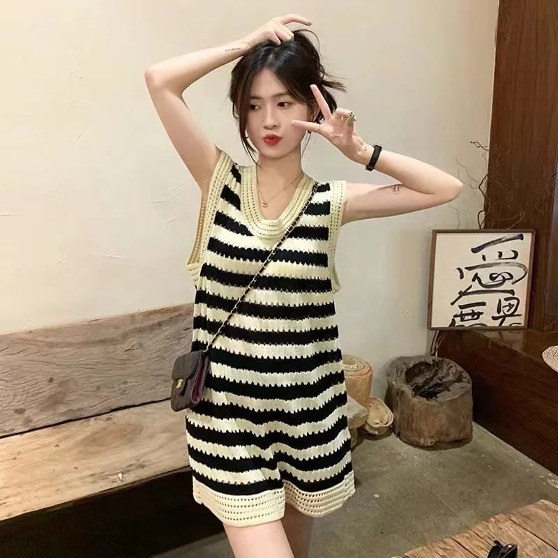 Uveng Uveng Vintage Striped Dresses Women's Summer 2023 New Sleeveless Small Small Easier Skinny Short Dress
