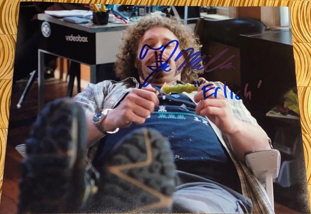 TJ MILLER SIGNED AUTOGRAPH 11x14 Photo Poster painting SILICON VALLEY ERLICH BACHMAN FUNNY COA B