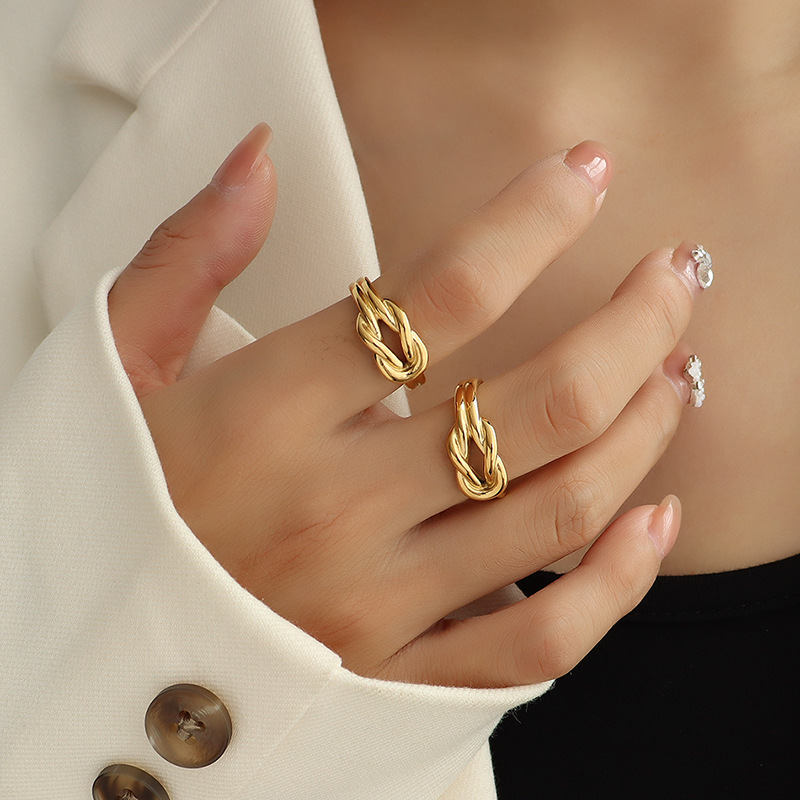 Niche Design Lucky Knot Open Ring