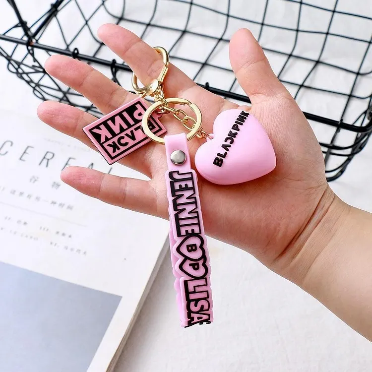 BLACKPINK 방탄소년단 GOT7 TWICE SEVENTEEN Keychain