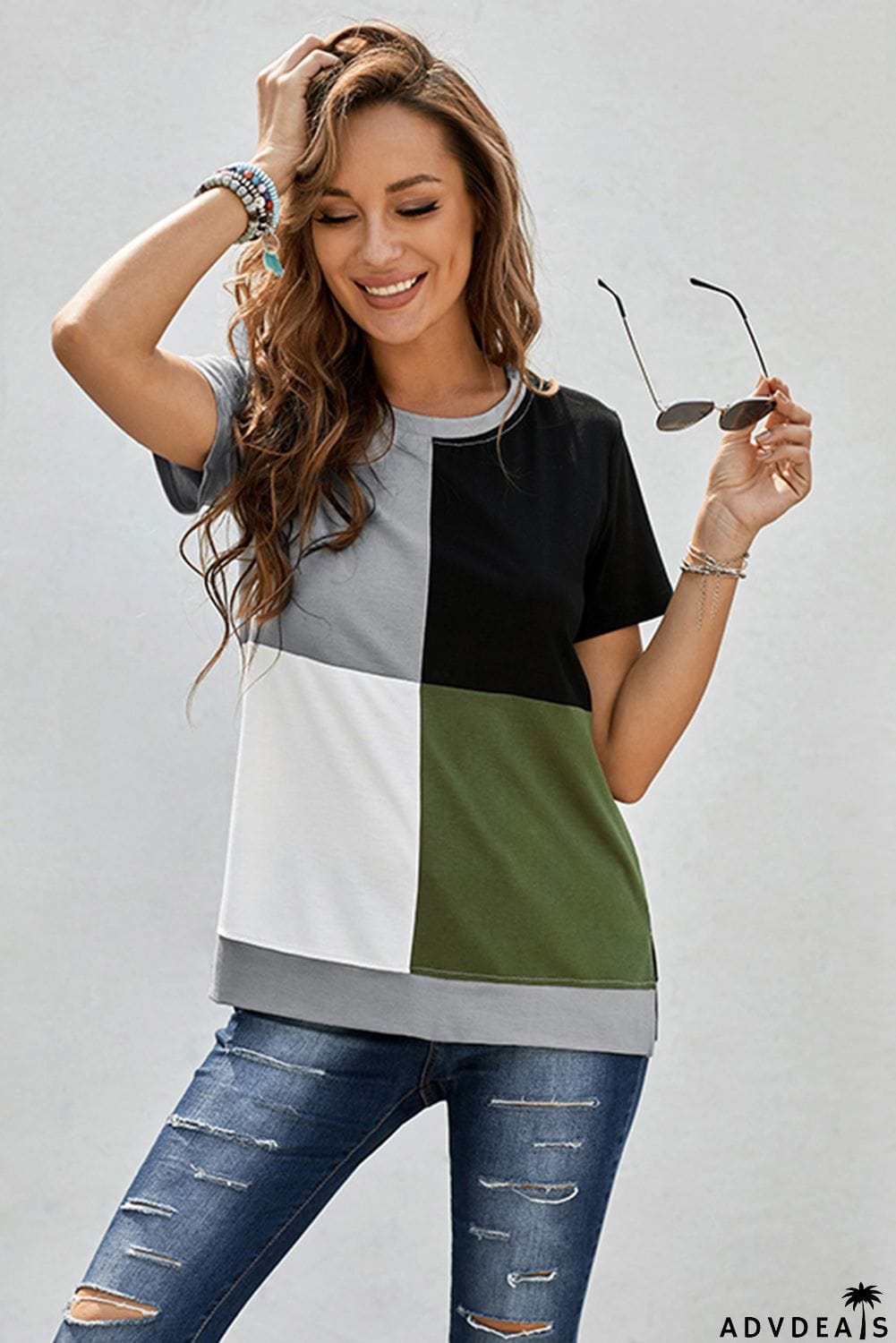 Women's Casual Army Green Colorblock Short Sleeve T-shirt with Slits
