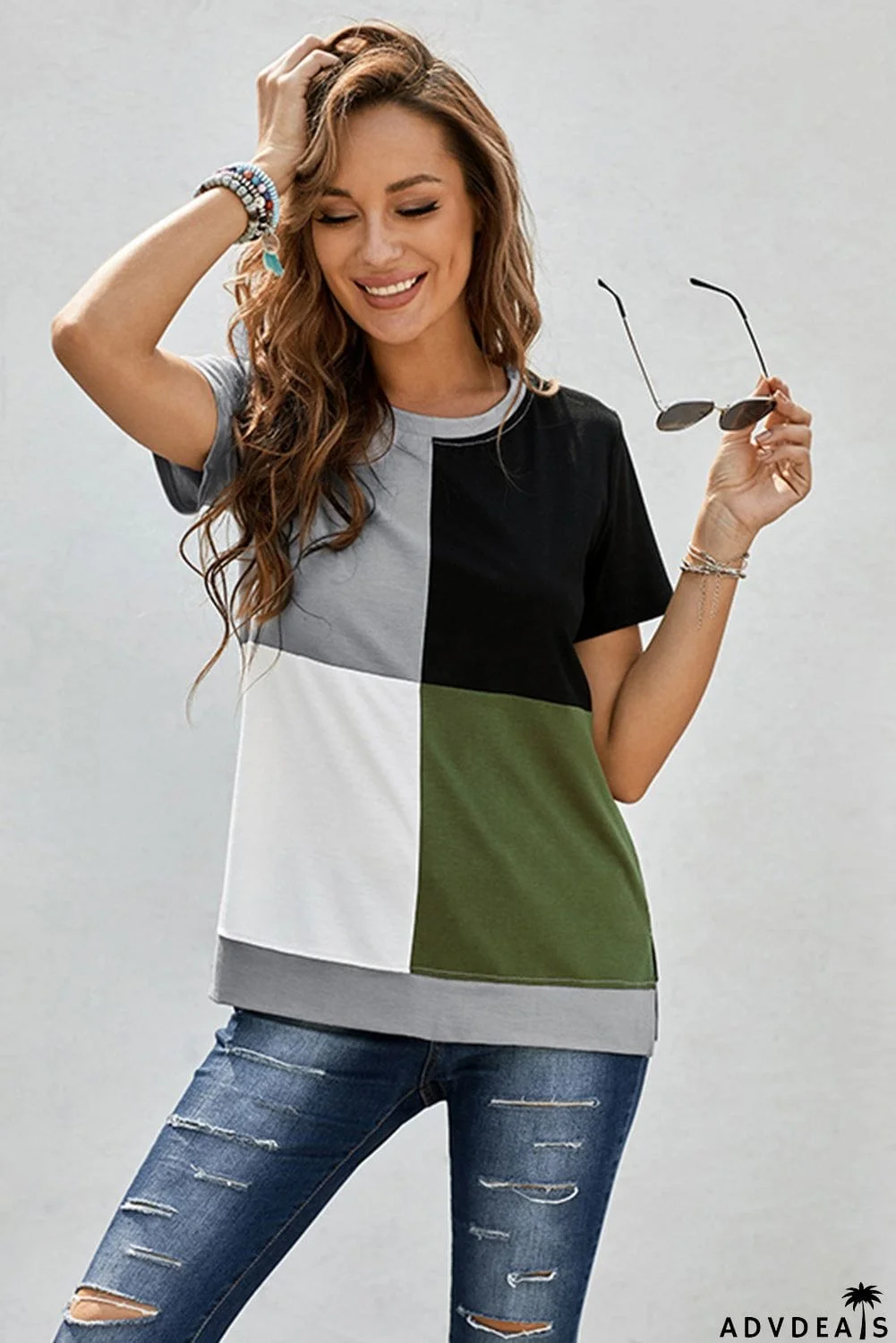 Women's Casual Army Green Colorblock Short Sleeve T-shirt with Slits