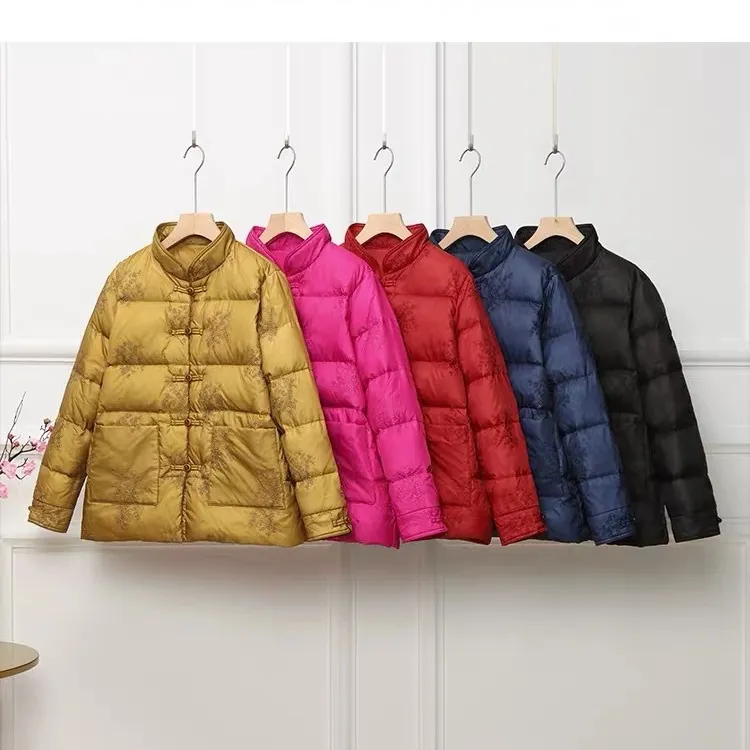 Uveng Autumn Winter New Retro Embroidery Embroidery Knit Down Jacket Female Short Money Light Standing Collar Chinese Dish Buckle Coat