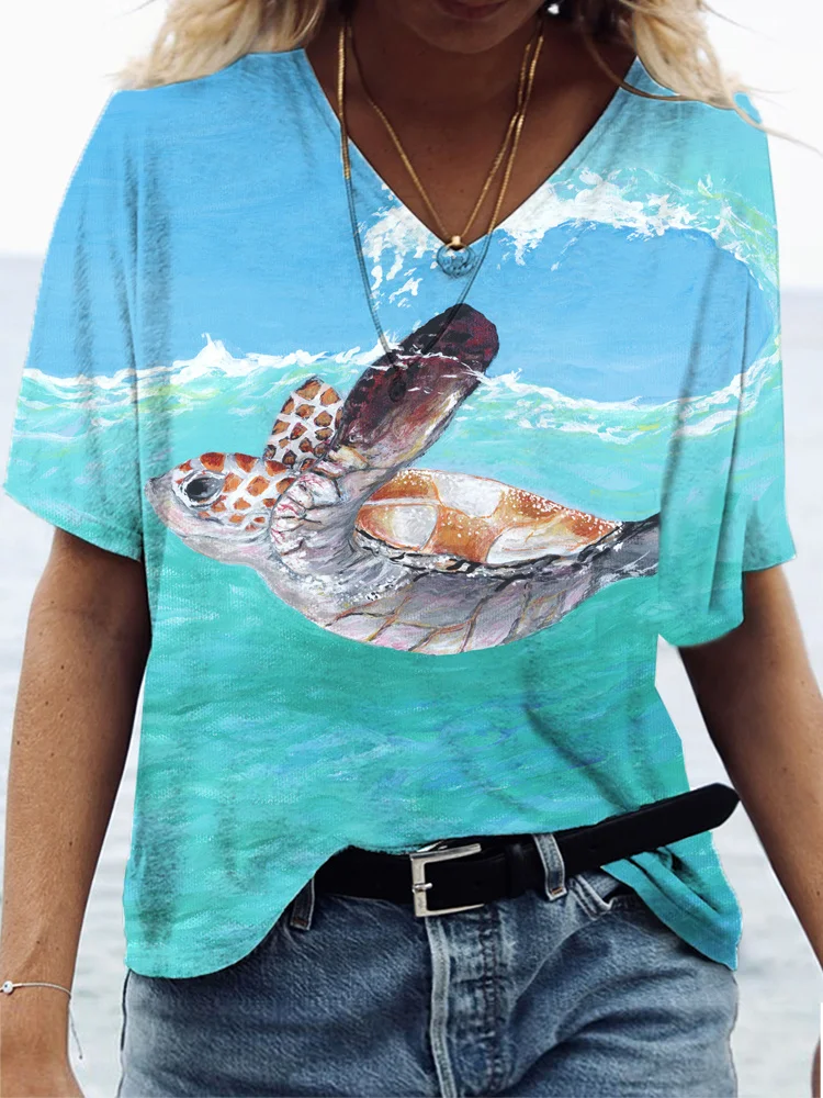 Sea Turtle Wave Print T-Shirt