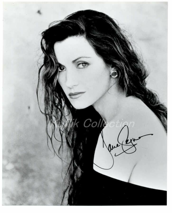 jane Seymour - Signed Autograph Headshot Photo Poster painting - Dr. Quinn - Actress