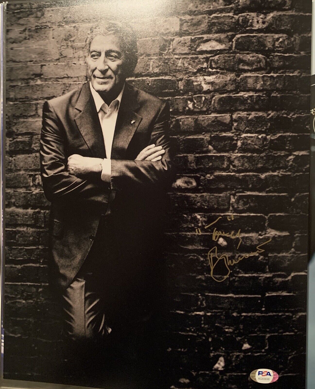 Tony Bennett Signed 11x14 Photo Poster painting Psa Coa