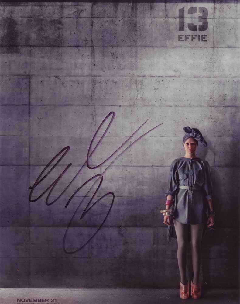 Elizabeth Banks Inperson AUTHENTIC Autographed Photo Poster painting Hunger Games SHA #66951