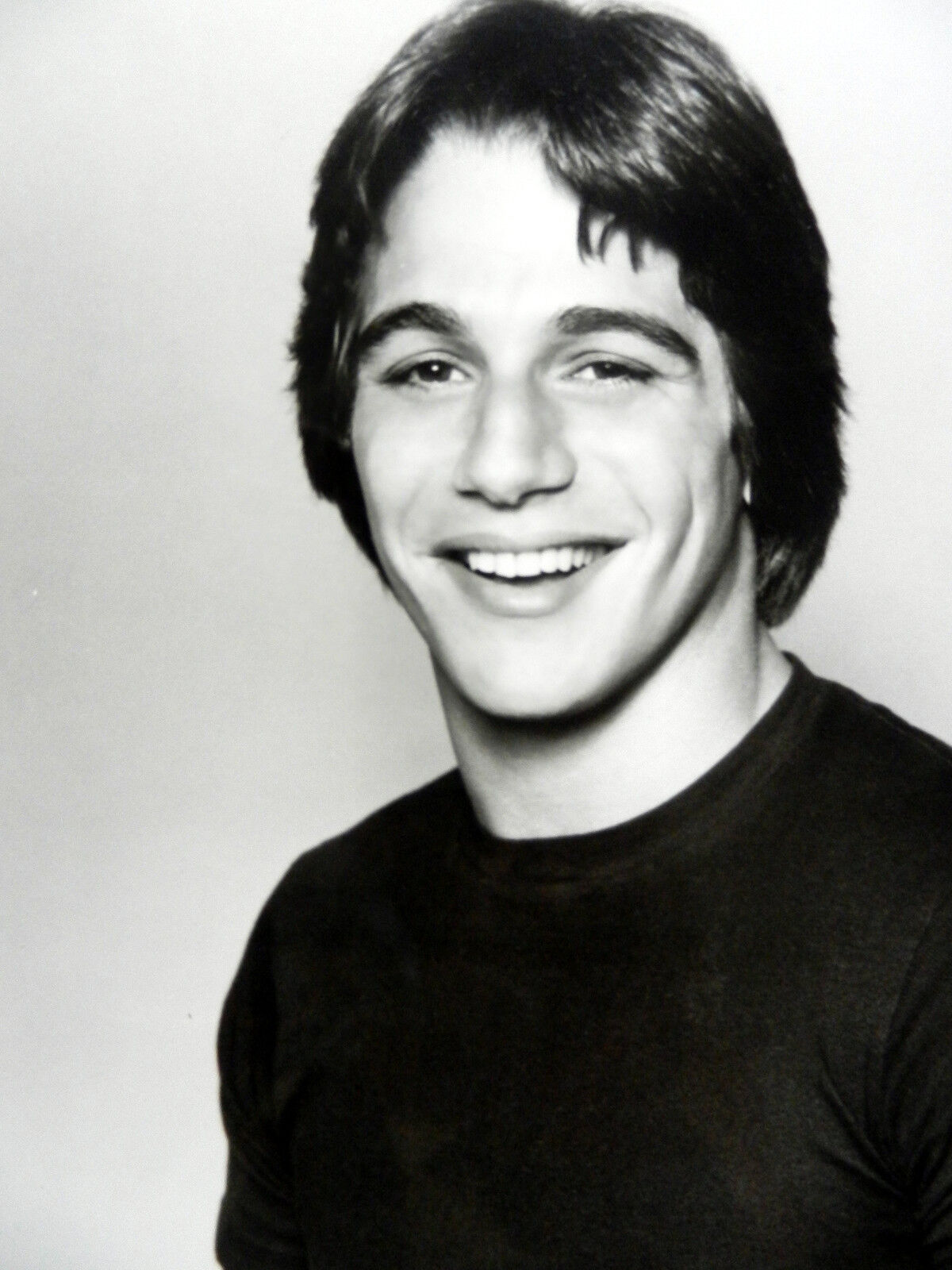 TONY DANZA 7 x 9 B&W Photo Poster painting TAXI ABC-TV Show 1978 Who's The BOSS? Actor akTV