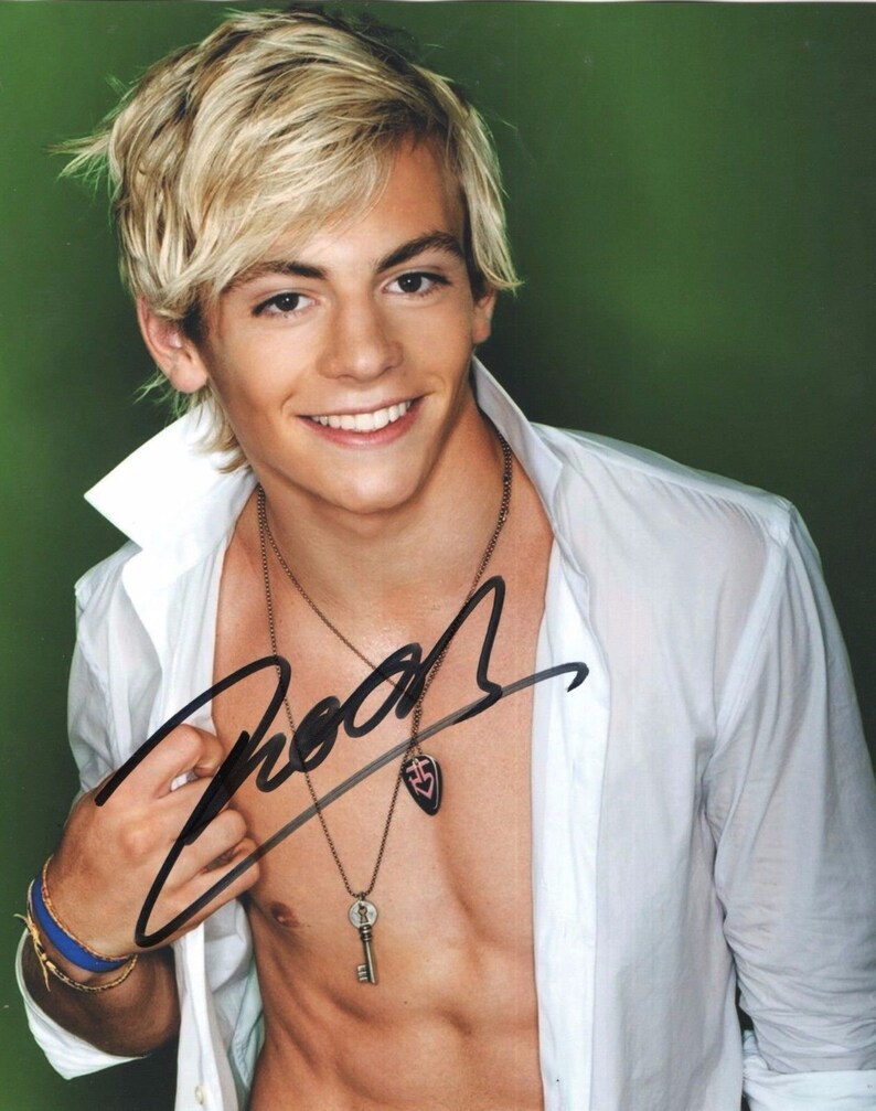 Ross Lynch Singer 8 x10 20x25 cm Autographed Hand Signed Photo Poster painting